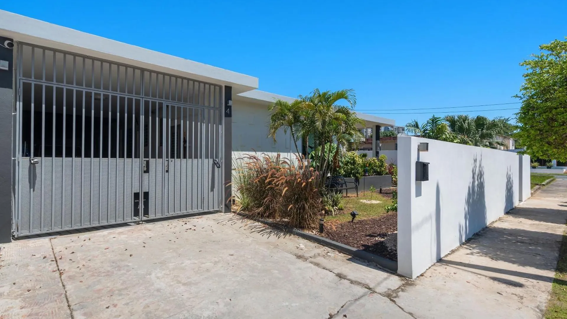 Pool House By Isla Verde Beach Home San Juan 0*,  Puerto Rico