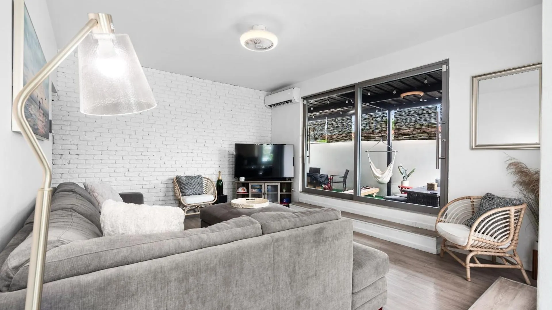 Pool House By Isla Verde Beach Home San Juan