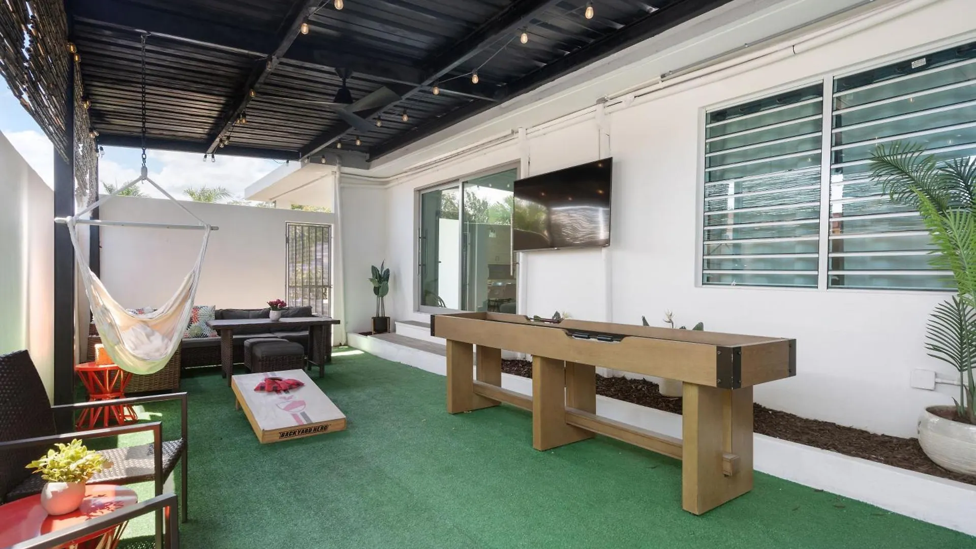 Pool House By Isla Verde Beach Home San Juan 0*,